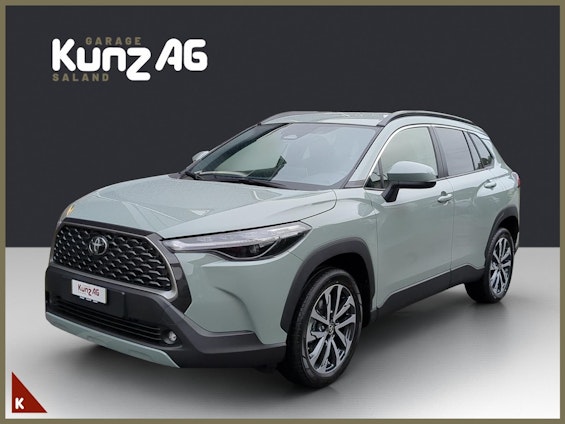 First vehicle image