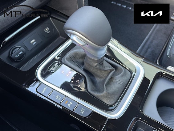 Vehicle image 11 Vehicle image 11