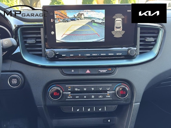 Vehicle image 10 Vehicle image 10