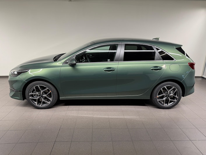 Vehicle image KIA CEED