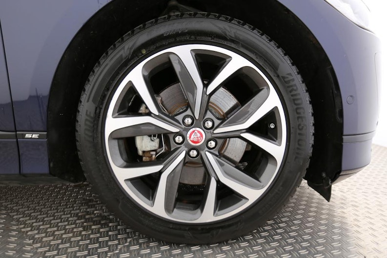 Vehicle image JAGUAR I-PACE