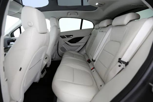 Jaguar I-Pace EV400 SE AWD