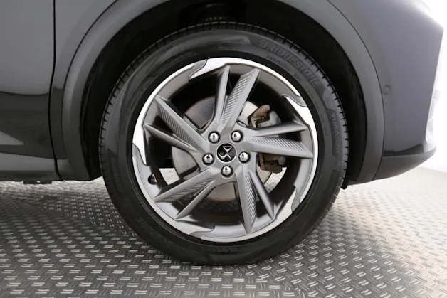 DS Automobiles 7 Crossback 1.6 E-Tense So Chic 4x4