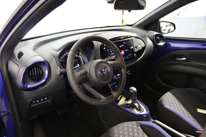 Vehicle image TOYOTA AYGO X