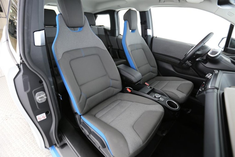 Vehicle image BMW i3