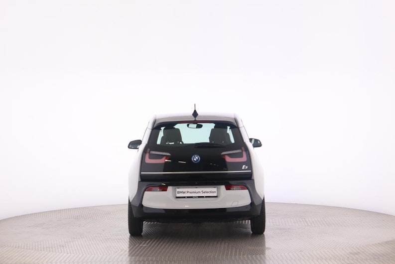 Vehicle image BMW i3