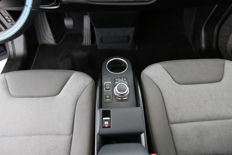 Vehicle image BMW i3