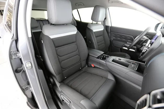 Citroën C5 Aircross 1.2 Hybrid Swiss Edition