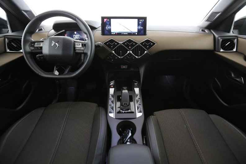 Vehicle image DS AUTOMOBILES DS7