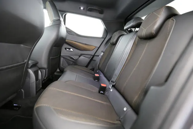 DS Automobiles 3 Crossback 1.2 PureTech 155 So Chic