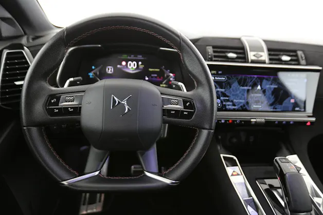 DS Automobiles 7 1.6 E-Tense Ligne Noire 4x4