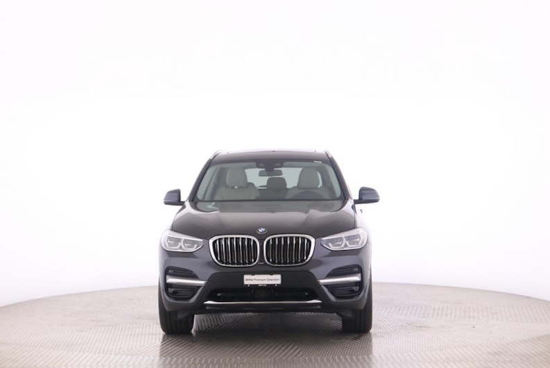 Vehicle image BMW X3