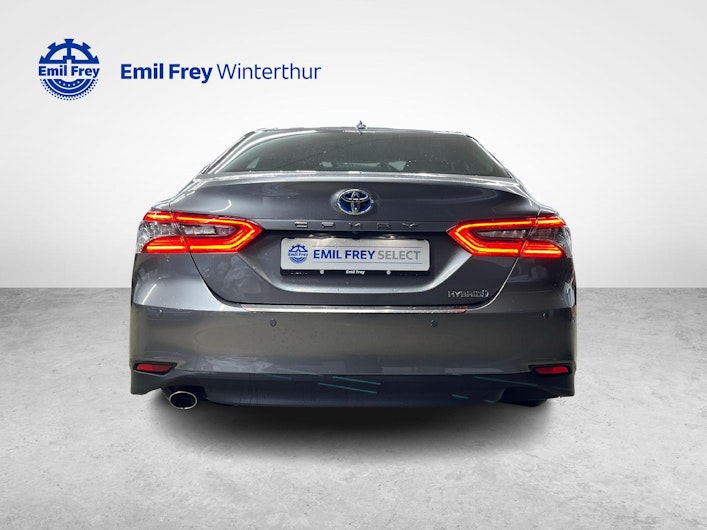 Vehicle image TOYOTA CAMRY