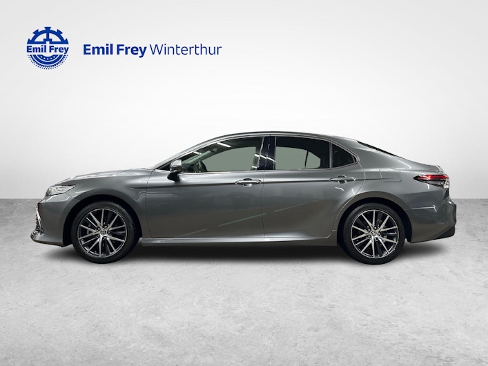 Vehicle image TOYOTA CAMRY