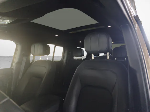 Land Rover Defender 130 3.0 D I6 300 X-Dynamic HSE + Gancio traino amovibile e pneumatici invernali