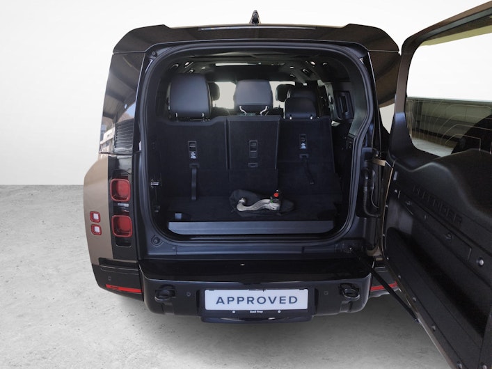 image du véhicule LAND ROVER DEFENDER