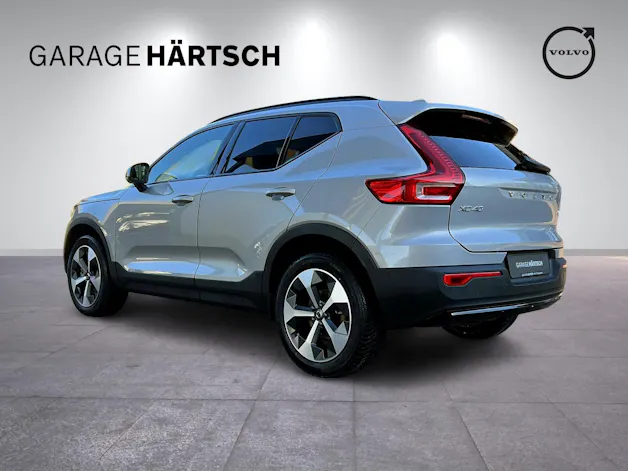 Volvo XC40 2.0 B4 MH Plus Dark