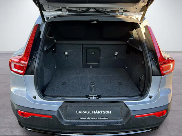 Volvo XC40 2.0 B4 MH Plus Dark