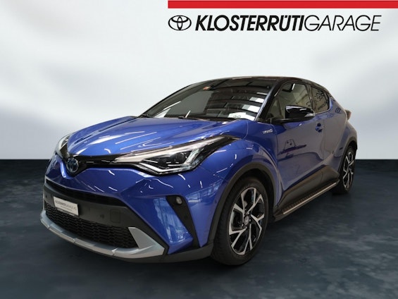 First vehicle image