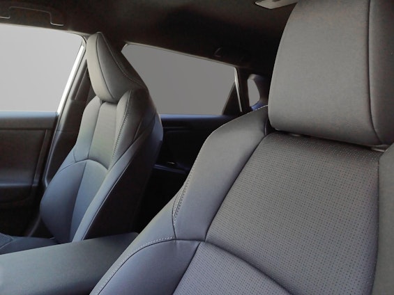 Vehicle image 5 Vehicle image 5