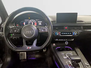 Audi S4 Avant 3.0 V6 TFSI quattro S-Tronic