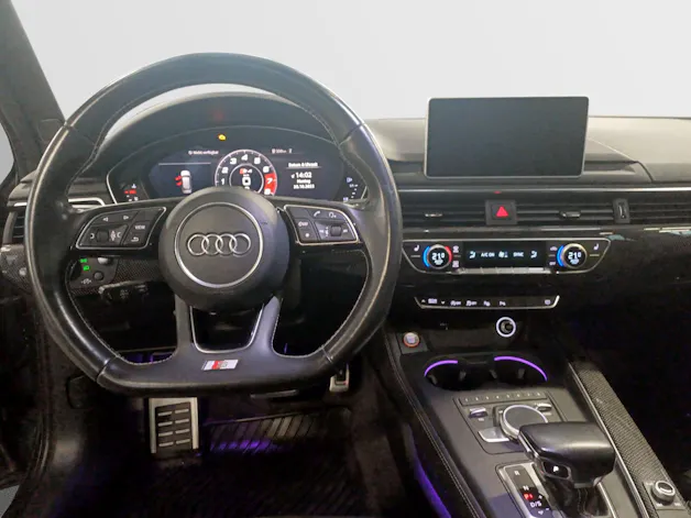 Audi S4 Avant 3.0 V6 TFSI quattro S-Tronic