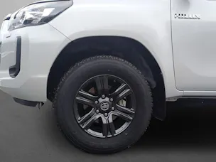 Toyota Hilux Double Cab.-Pick-up 2.4 D-4D 150 Style