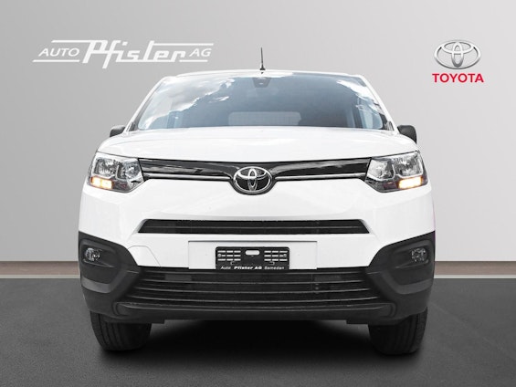 Vehicle image 6 Vehicle image 6