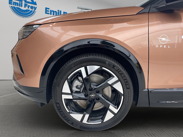 Vehicle image OPEL GRANDLAND