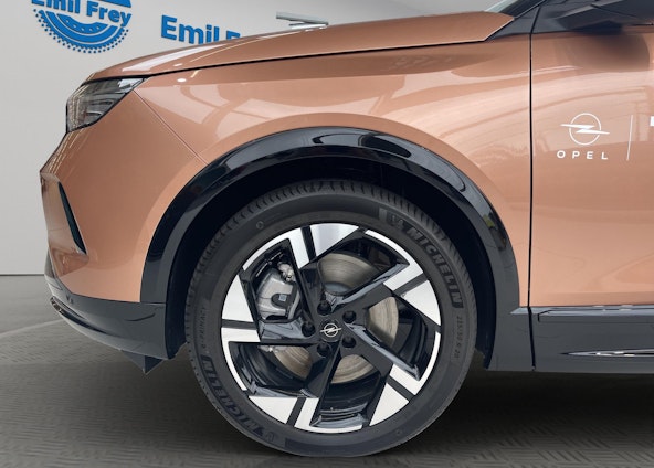 Vehicle image 3 Vehicle image 3