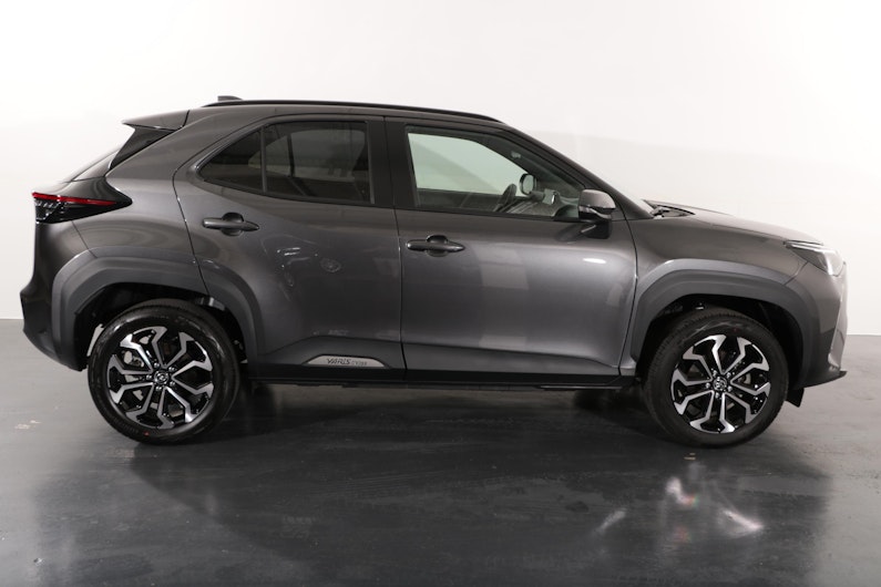 Vehicle image TOYOTA YARIS CROSS