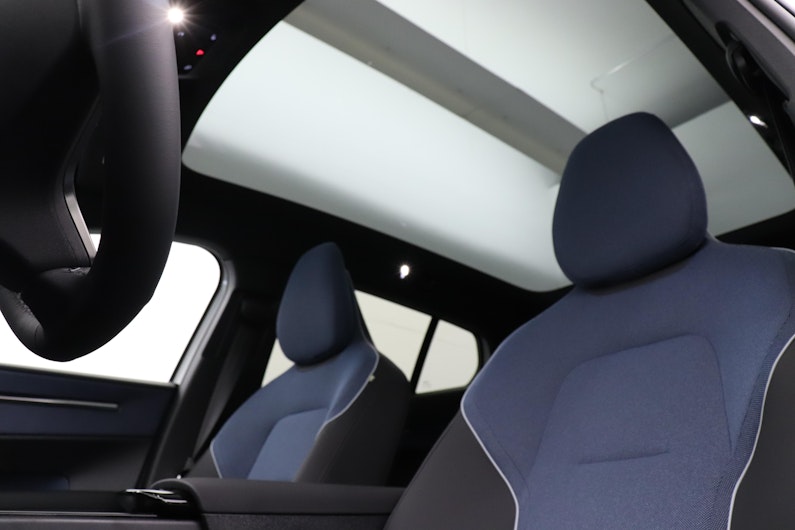 Vehicle image VOLVO EX 30