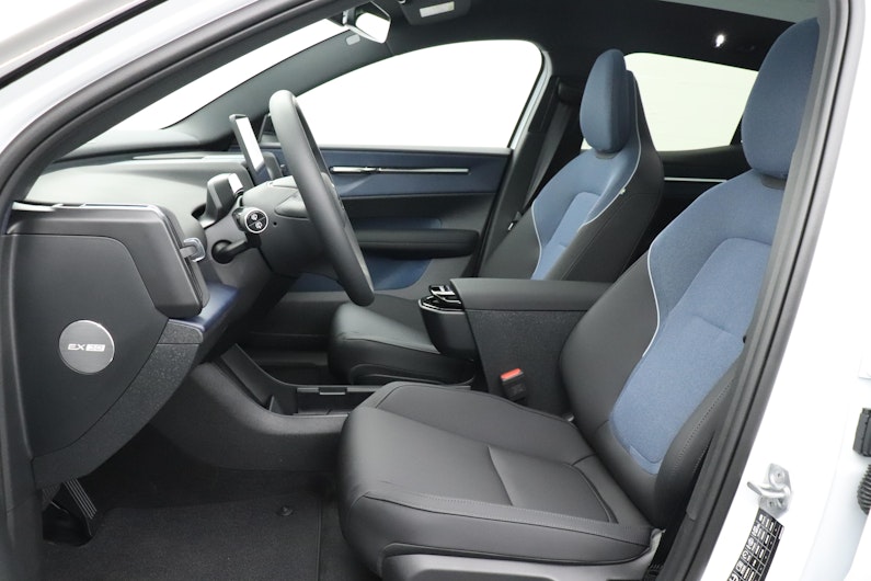 Vehicle image VOLVO EX 30