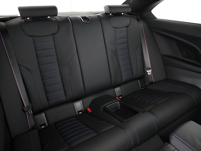 Vehicle image BMW M2