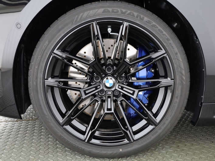 Vehicle image BMW M2
