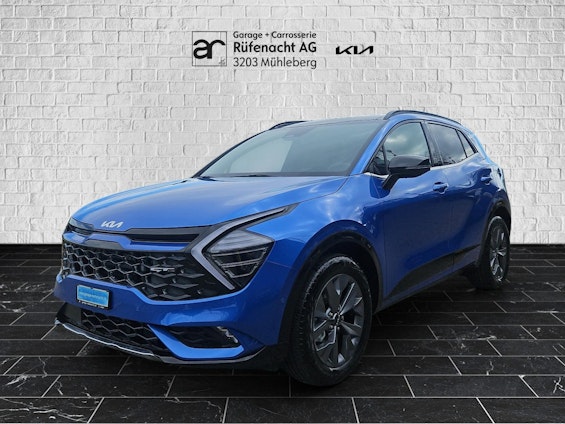 First vehicle image