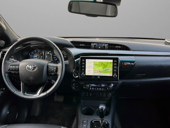 Vehicle image 6 Vehicle image 6