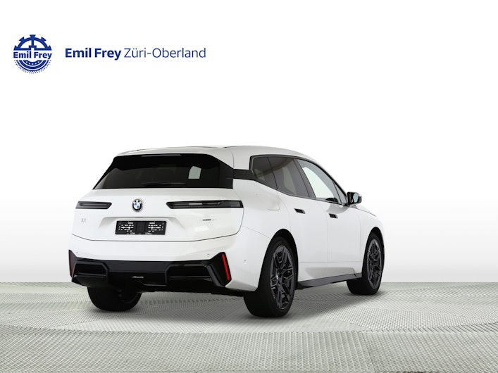 Vehicle image BMW iX