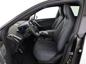 Vehicle image BMW iX xDrive60