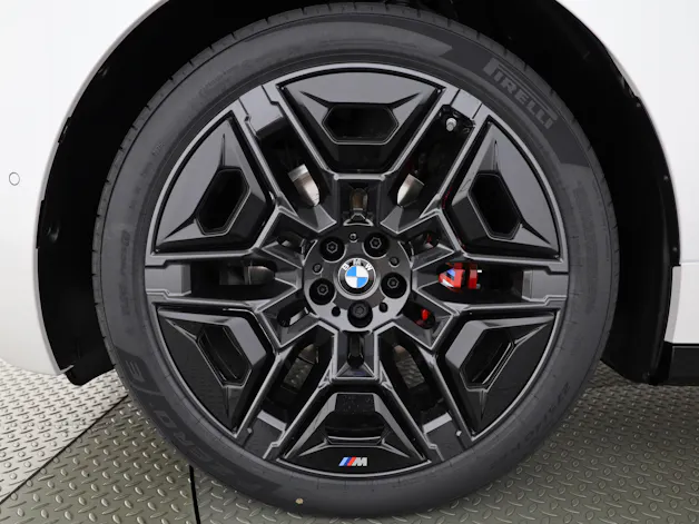 BMW iX xDrive60