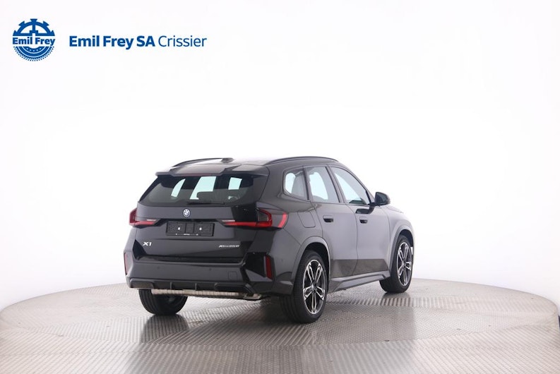 Vehicle image BMW X1