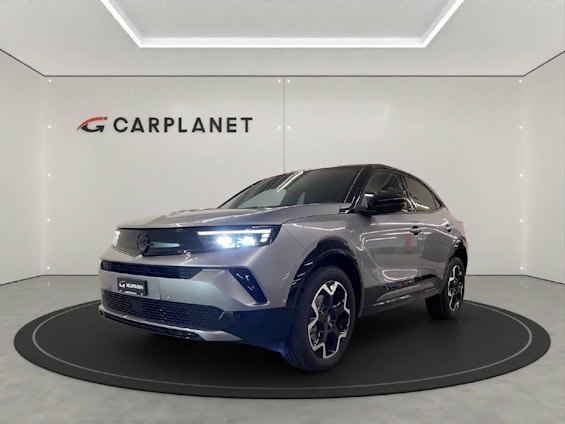 First vehicle image
