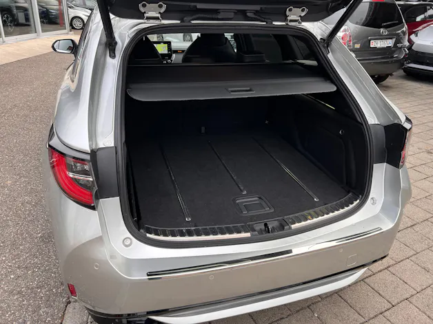 Toyota Corolla Touring Sports 2.0 HSD Premium