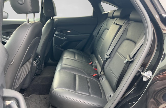 Vehicle image 6 Vehicle image 6