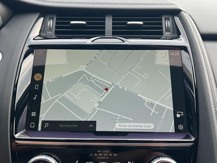 Vehicle image JAGUAR E-PACE