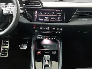 Audi S3 Sportback TFSI quattro S-tronic