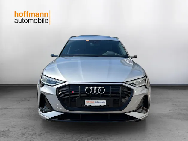Audi e-tron S quattro