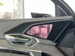 Audi e-tron S quattro