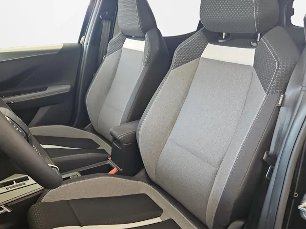 OPEL Frontera 1.2 T HEV 145 GS