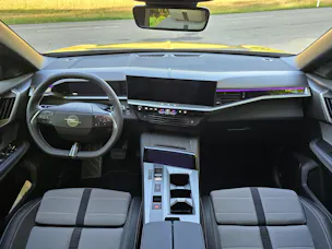 OPEL Grandland 1.2 T HEV Edition